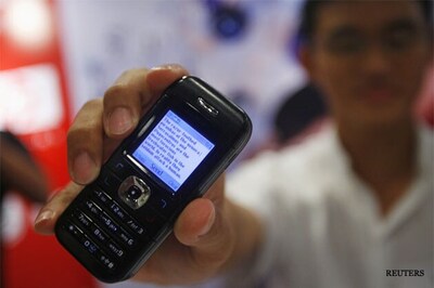 Saving English from horrors of 'text-speak'