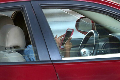 Uttarakhand Admin to Seize Cell Phones for Driving While Talking