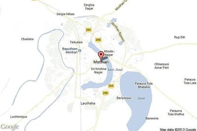 Maoists torch 2 tractors, earth mover in East Champaran