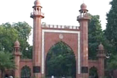 Muzaffarnagar riots: Don't play politics over dead bodies, says AMU teachers