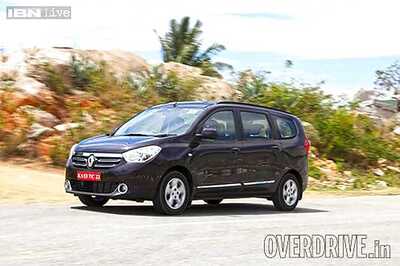 Renault Lodgy MPV to be launched in India on April 9