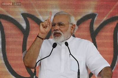 Narendra Modi hurls 'bloodied hand' barb at Congress
