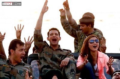 'War Chhod Na Yaar' Tweet Review: First day, first show