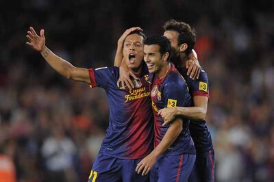 Adriano strike helps Barca edge out Valencia