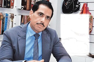 Robert Vadra stands in solidarity with jewellers protesting 1% excise levy