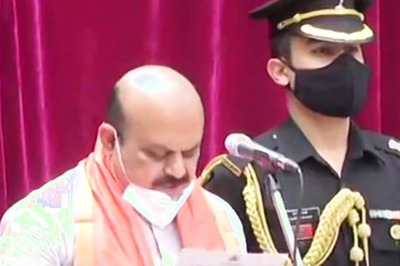 'JDS Still Strong Force in Karnataka': BJP Leader's Daughter 'Congratulates' Bommai