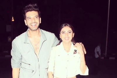 Karan Kundrra Picks Up Tejasswi Prakash from Naagin 6 Sets at 4:30 AM; Actress Says 'So Cute'