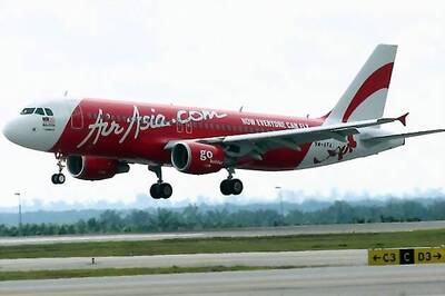 AirAsia shares lose 8 per cent in Malaysia after jet disappears