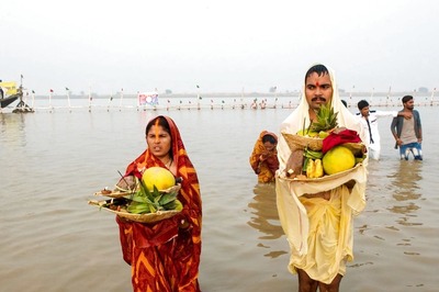 Jharkhand Sees Chhath as Best Bet to Vaccinate Migrant Population, State Health Minister Says Centre Biased