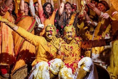 'We Do': Gay Couple in Kolkata Pulls Out All Stops in Grand Wedding Ceremony