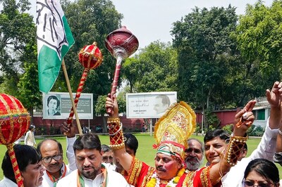 Congress Fortunes Head North in Southern Karnataka, Wins over 50% Seats