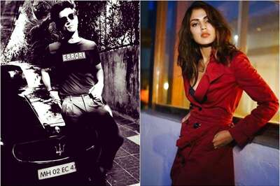 Sushant Singh Rajput Death Case: Rhea Chakraborty Leaves After Long Questioning