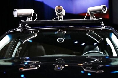 Self-driving Arms Race Complicates Supplier Alliances