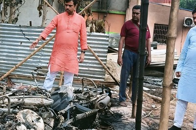 Bengal: Fear Grips Locals as Police Try to Calm Unrest in Howrah; Suvendu Stopped from Visiting Violence-hit Area