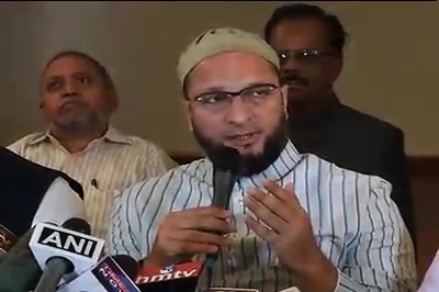 Bihar polls: Asaduddin Owaisi attacks grand alliance, says no 'secret deal' with BJP