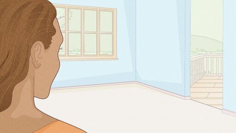 How to Convert Your Living Room Into a Beach
