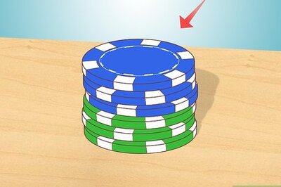 How to Shuffle Poker Chips