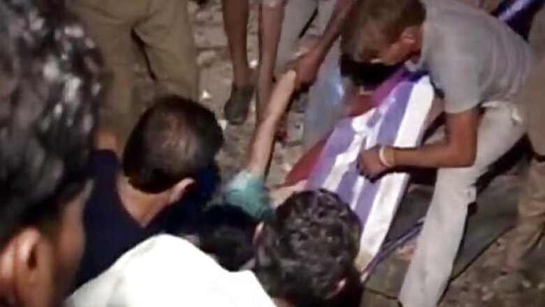 Eight Amarnath pilgrims killed in accident