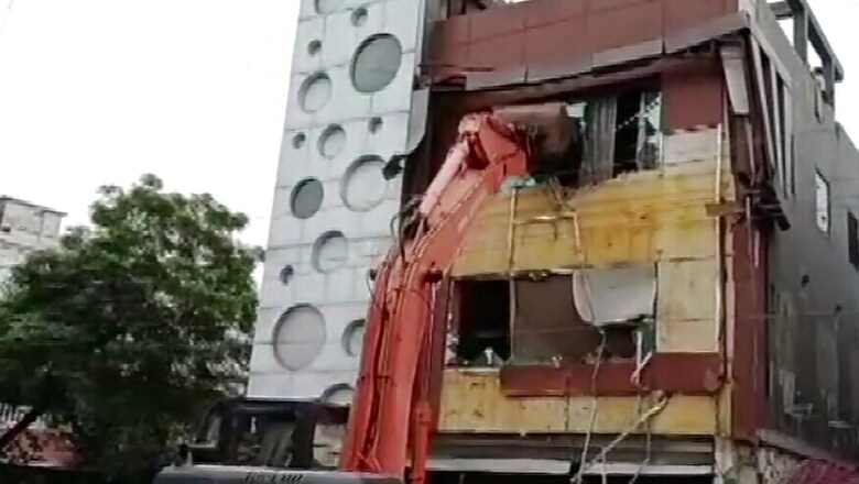 3 Properties Owned by Accused in Honey Trapping Case in Indore Razed over Violation of Construction Norms