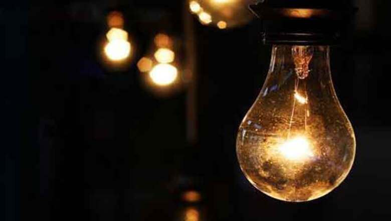 UP to provide free power connections to 1.72 lakh families