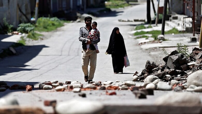 US Lawmakers Seek Access of Foreign Journalists, Congressmen to Kashmir, Write to Indian Envoy