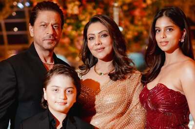 Shah Rukh Khan And Gauri Khan Make A Stylish Appearance With Kids Suhana And AbRam At Anant Ambani And Radhika Merchant's Pre-Wedding Bash