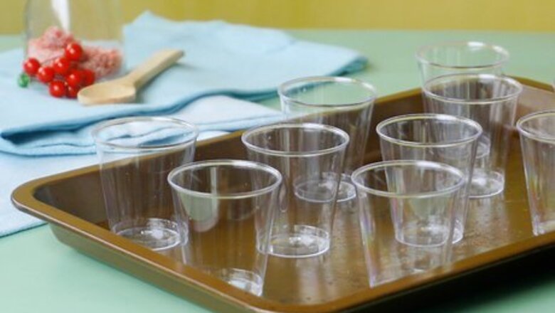 How to Make Strawberry Daiquiri Jello Shots