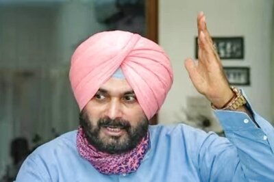 Navjot Singh Sidhu Says 'Security Lapse' At His Residence After ‘Suspicious Character’ Spotted on Terrace