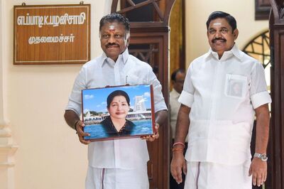 Panneerselvam Faction Meets Again as Internal Tussle Over CM’s Chair Deepens Within AIADMK