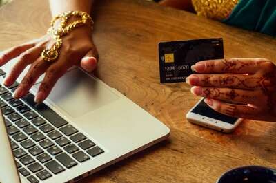 Festive Season Discounts: Banks Line Up Cheaper Loans, Special Offers on Debit, Credit Card Spends