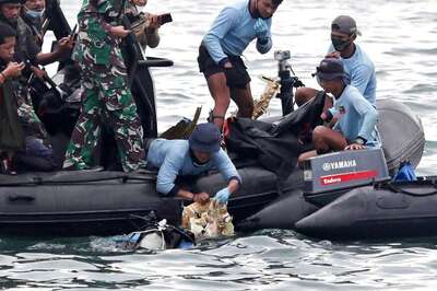As Divers Retrieve Black Box of Crashed Indonesian Plane, Here's How it Will Help Investigators