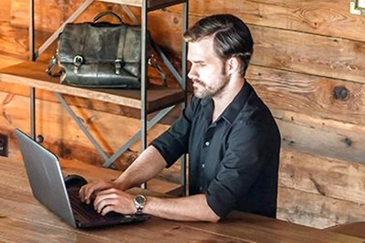 How Standing Desk At Work Might Be Beneficial For Your Overall Health