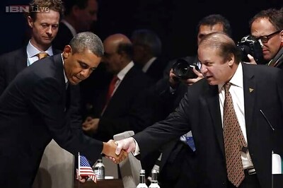 Pakistan PM Nawaz Sharif asks US President Barack Obama to take up Kashmir issue during India visit