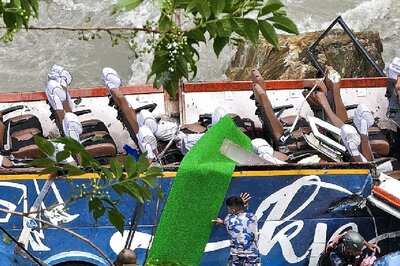 Nepal Bus Accident: 51 Survivors From Maharashtra To Reach UP