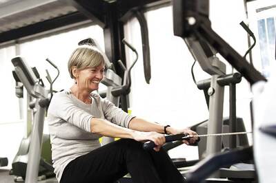 Aerobic And Resistance Training is Best Exercise Combo For Reducing Frailty in Obese Seniors