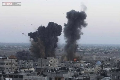 Scores dead in first major ground battle in Gaza