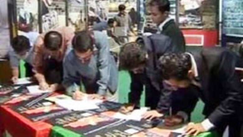 Iranian group signs up likely martyrs