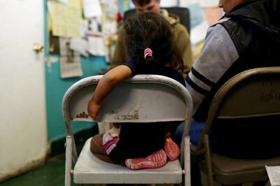 Trump Considering Separating Women, Children at Mexico Border