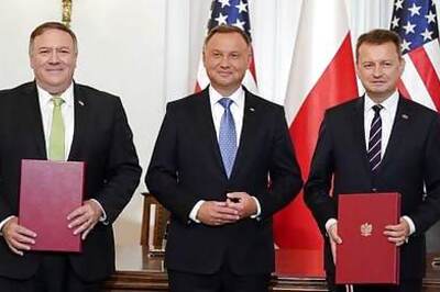Pompeo meets Polish leaders, signs defence pact, discusses Belarus
