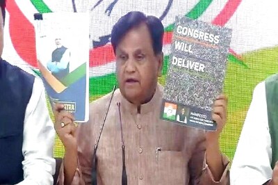 Election 2019 LIVE: Congress Hints 3:4 Delhi Formula Final, Says 'Ball in AAP's Court'