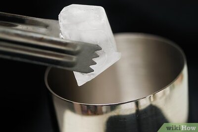 How to Make a Creole Cocktail