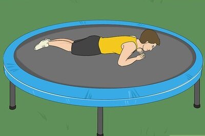 How to Do a Front Drop on the Trampoline