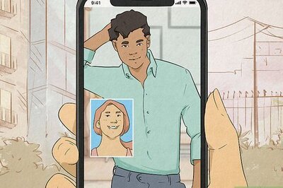 The Best Ways to Respond When a Guy Says He Misses You (& What It Really Means)