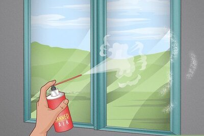 How to Clean Acrylic