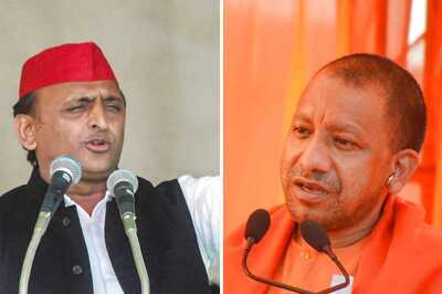 SP Takes Jibe at Adityanath Over His Promises Made to People of Jhansi