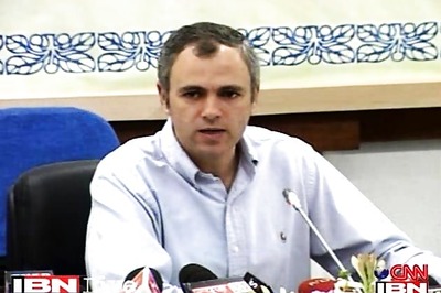 Centre delayed rehabilitation of flood-hit in Valley: Omar Abdullah