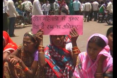 UP: Man allegedly assaults 5 women activists physically, verbally