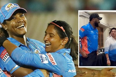 WPL 2023, DC v MI: Tendulkar, Pollard Awestruck as Hayley Mathews Claims a Double-Wicket Maiden - WATCH