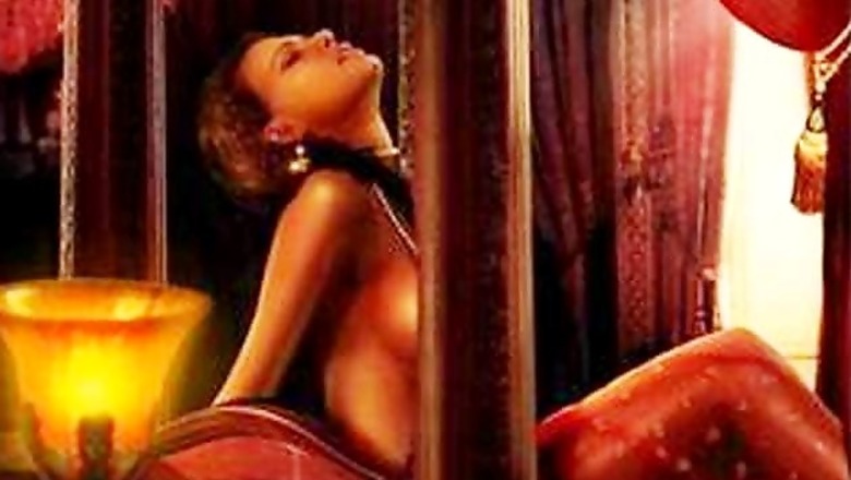 'Kamasutra 3D': Sherlyn Chopra poses topless for the film's poster
