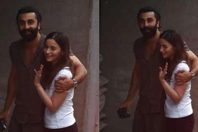 Ranbir Kapoor and Alia Bhatt Step Out on 1st Wedding Anniversary, Visit Under Construction Home